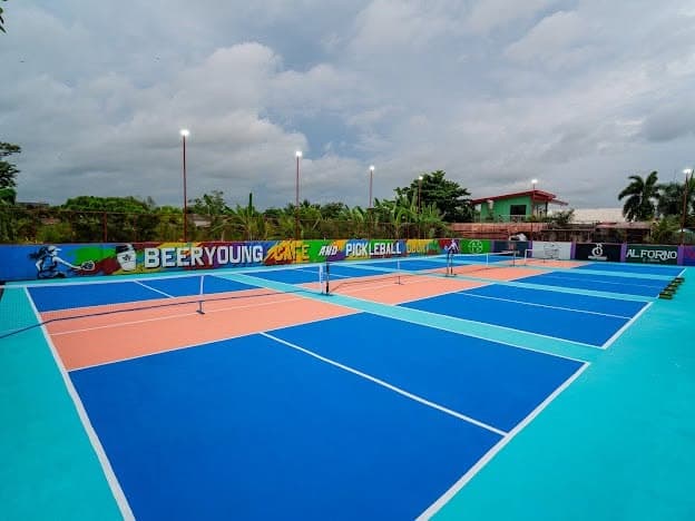 Beeryoung's outdoor pickleball courts